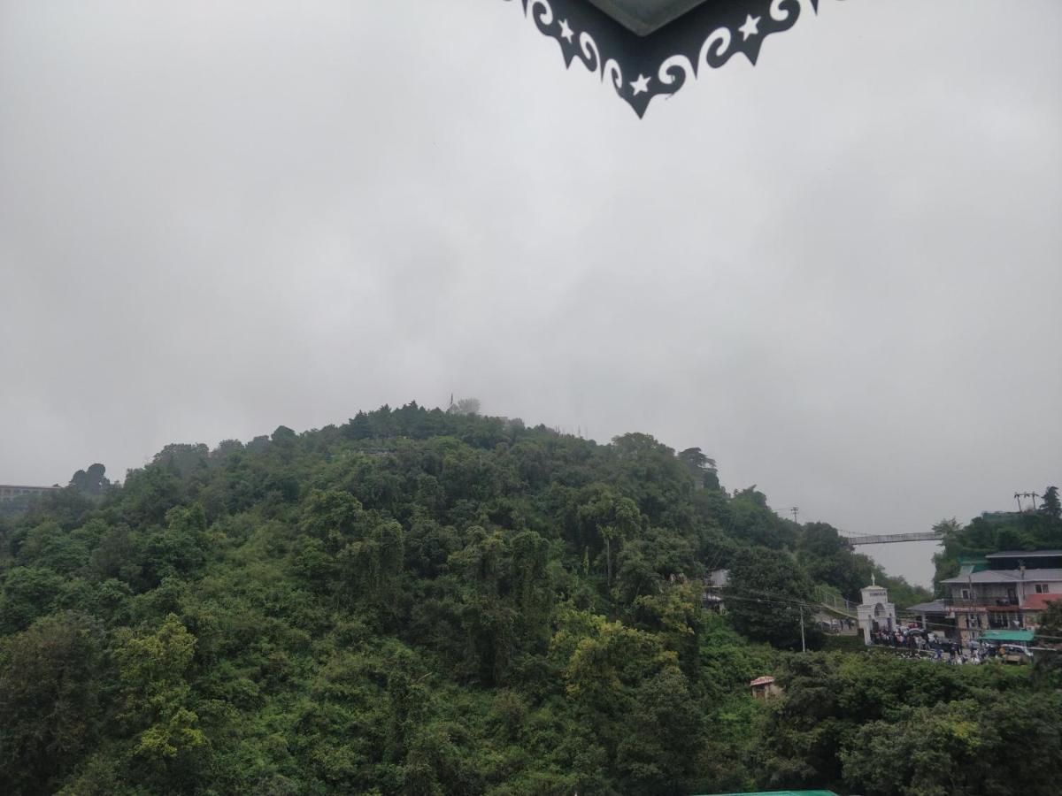 Pinnacle Vesta Homestay 무소리에 외부 사진