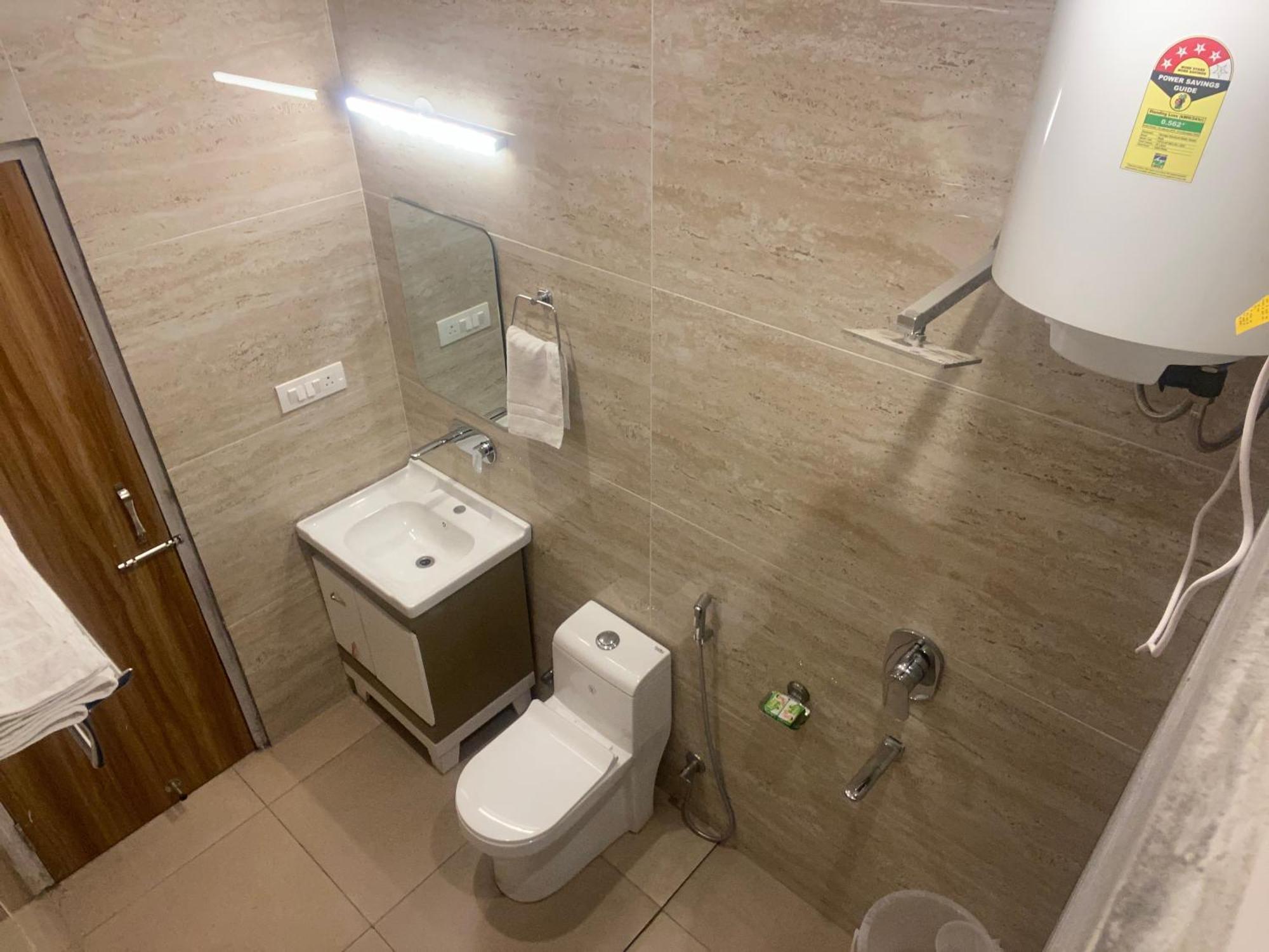 Pinnacle Vesta Homestay 무소리에 외부 사진